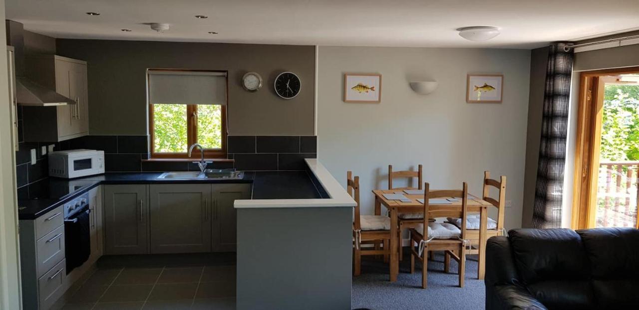 Walnut Lodge, Summerhayes Bridgwater Exteriér fotografie